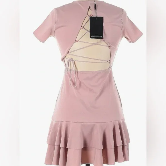 PrettyLittleThing Pink mini dress Size 6 - Picture 2 of 2